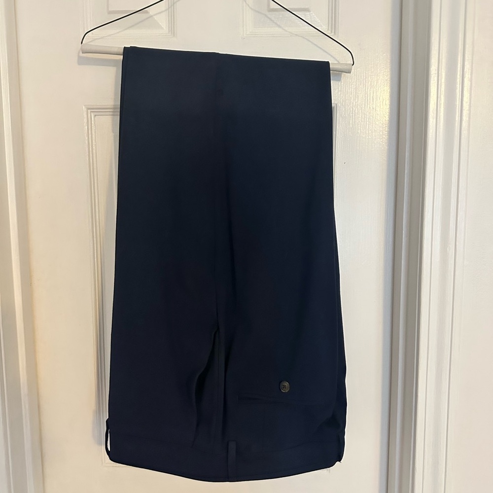 38L Haggar® Premium Stretch No Iron Classic Fit Expandable Waist Flat FrontPants